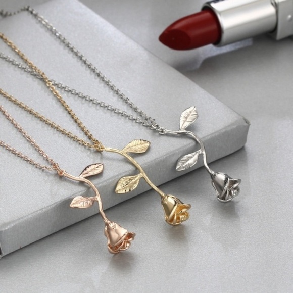 rose pendant necklace - Picture 2 of 2